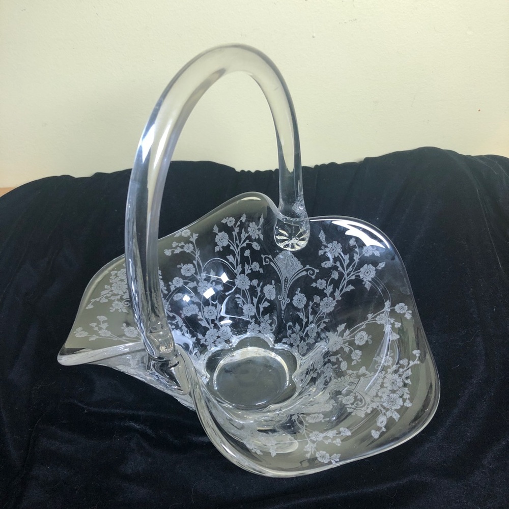 Duncan & Miller First Love Brides Basket Etched Floral Candy Dish Decor 10” 3LBS